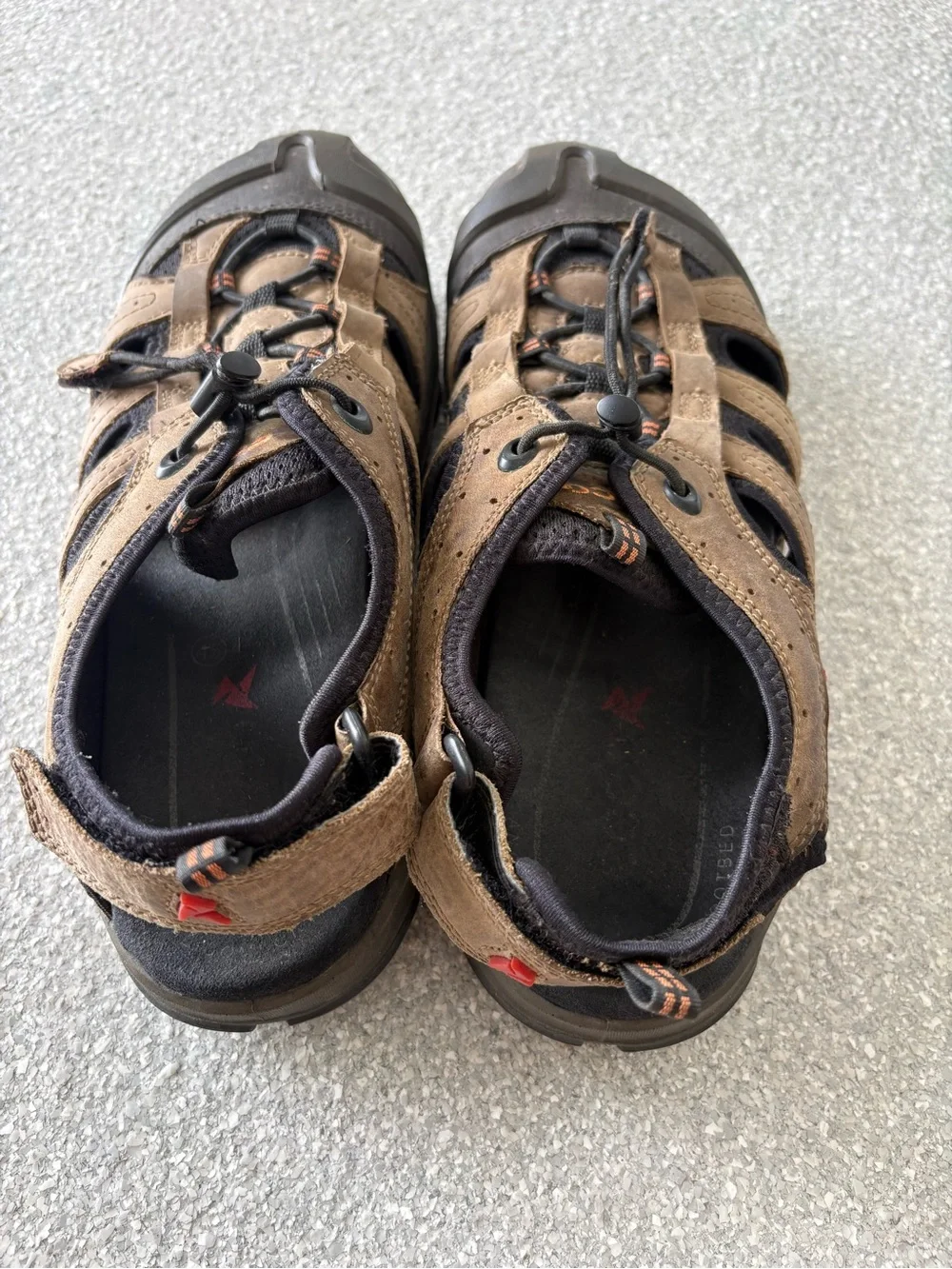 ECCO Men’s Brown Leather Outdoor Sandals size 45 (11.5)